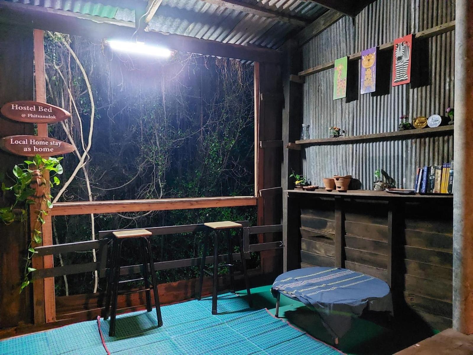 Hostelbed And Retreat Phitsanulok Εξωτερικό φωτογραφία