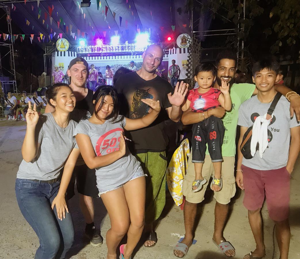 Hostelbed And Retreat Phitsanulok Εξωτερικό φωτογραφία